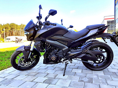Мотоцикл Bajaj Dominar 400 UG
